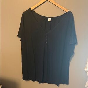 Old Navy Black Short Sleeve V-Neck Top